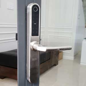 Hệ thống khoá điện tử